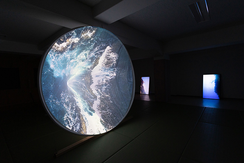 前田耕平《Breathing》 2021年