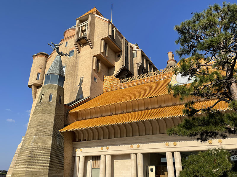 ホテル川久の外観