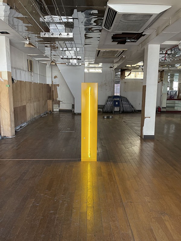 河野愛《|》の展示風景