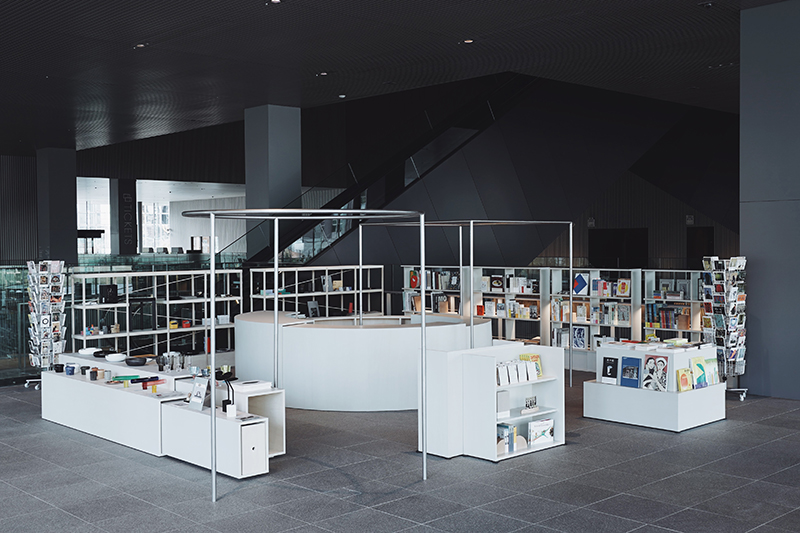 大阪中之島美術館ショップ