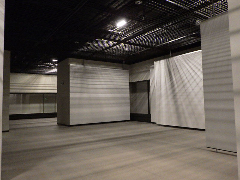 移動壁を動かした展示室