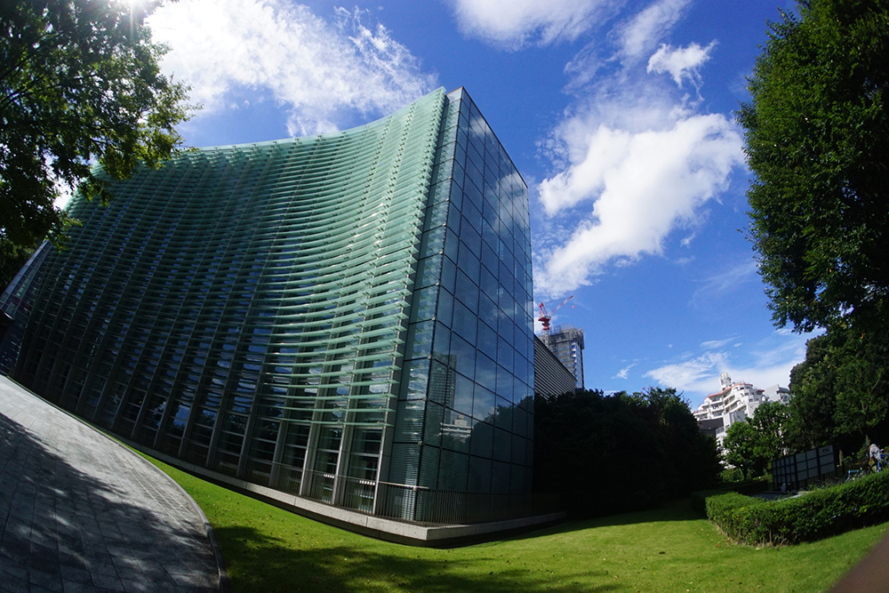 国立新美術館イメージ