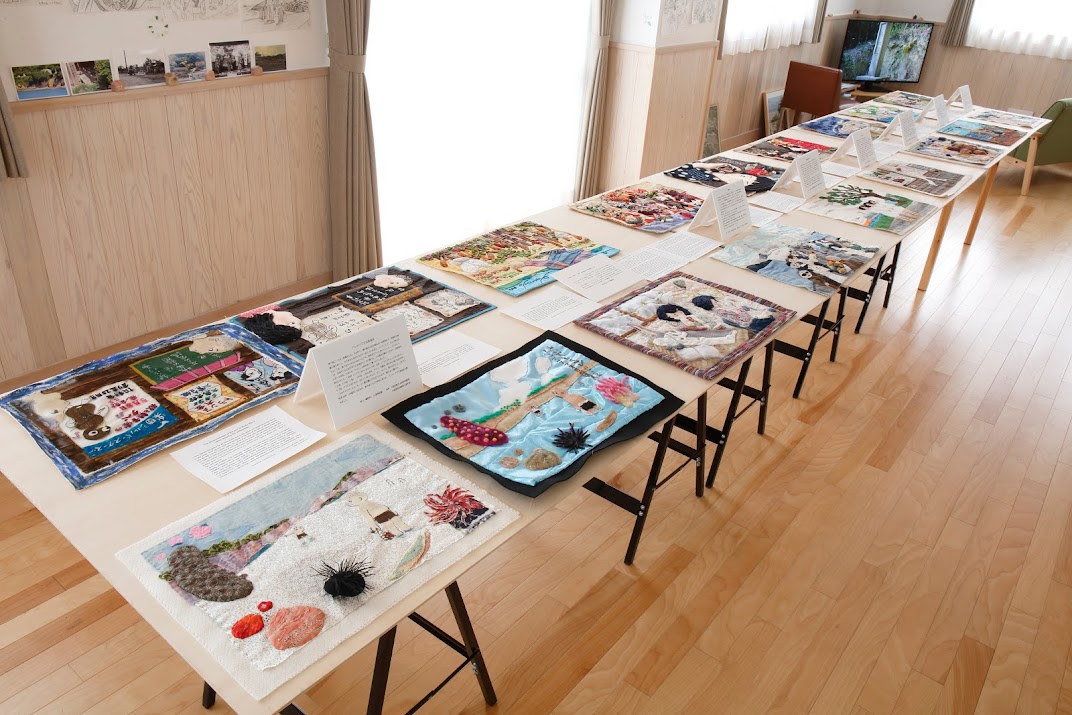 鴻池朋子《物語るテーブルランナー in 大島青松園》画像