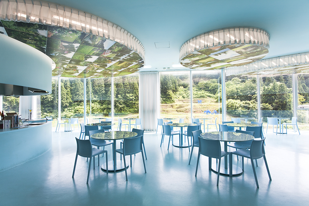 ジャン＝リュック・ヴィルムート《カフェ・ルフレ》画像