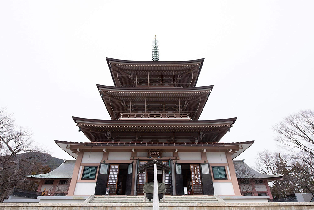 善光寺史料館の外観