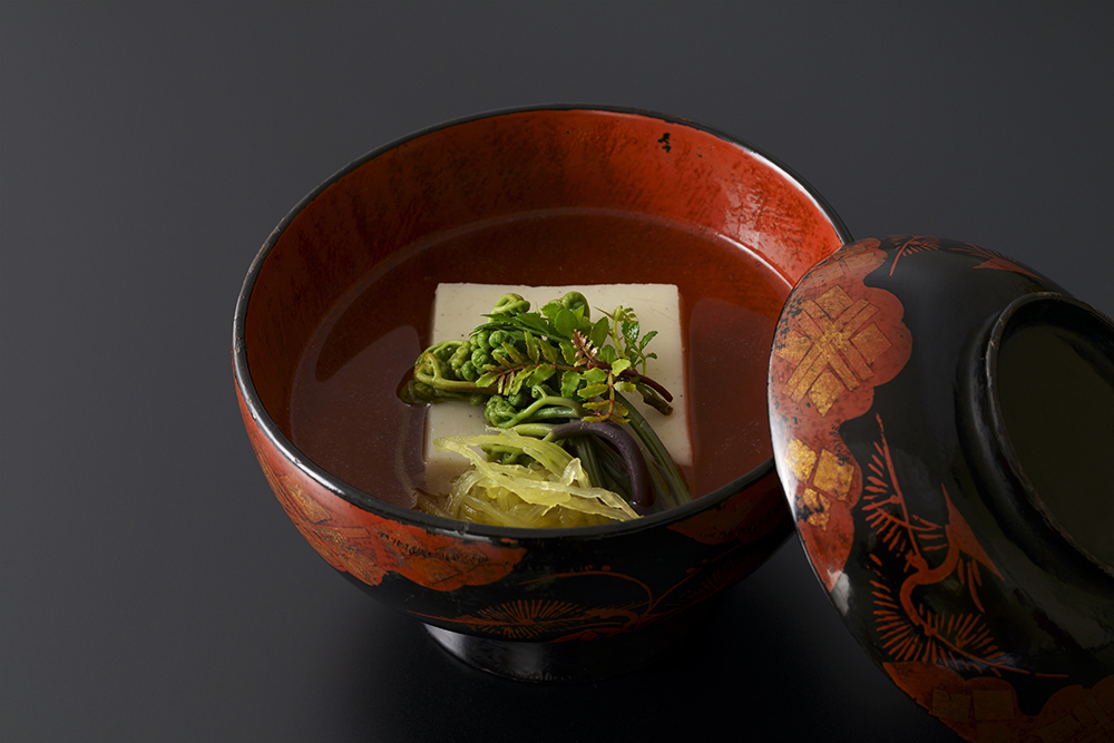 《松漆絵三つ椀(秀衡椀)》画像