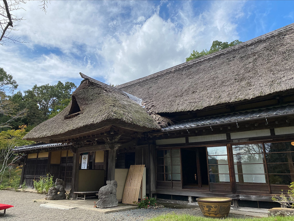 春風萬里荘外観