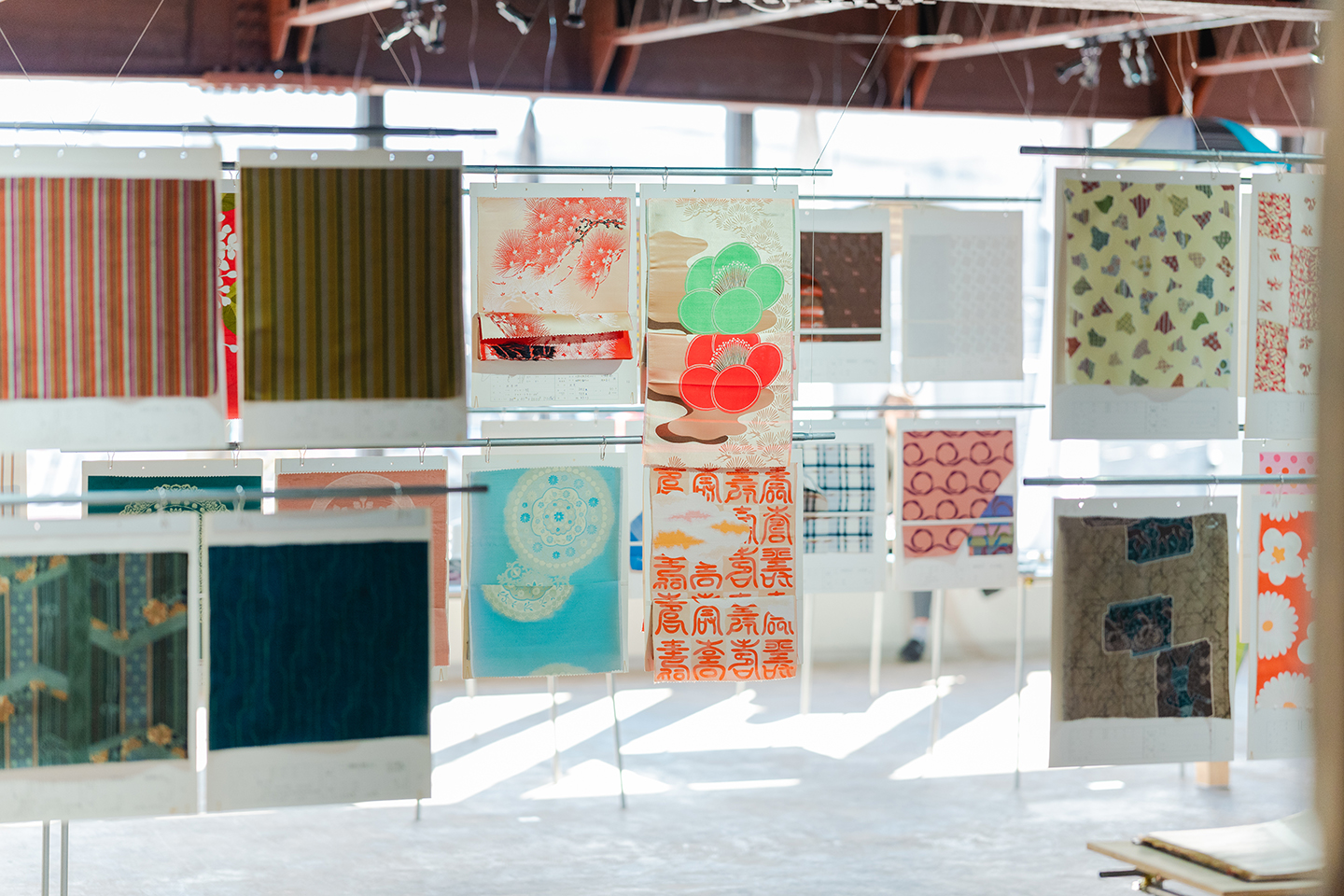 機屋展示会の様子画像