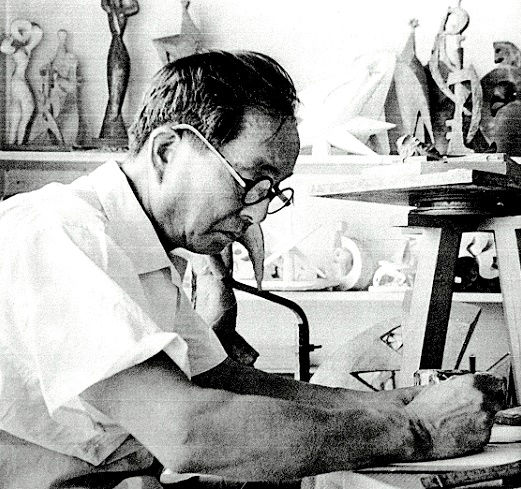 作画中の笠置季男　画像