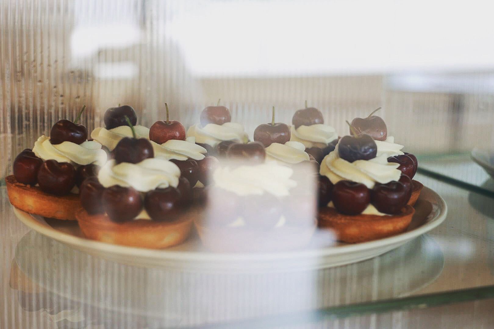 旬のフルーツのタルトレット