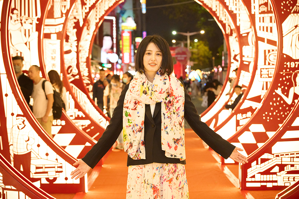 台北ランタンフェスティバルの小松美羽