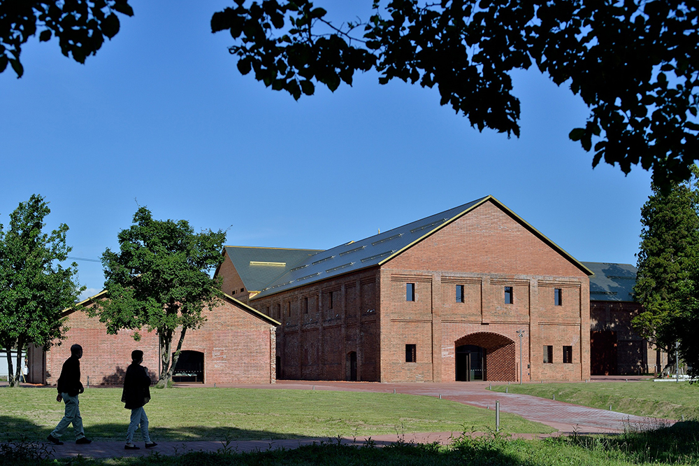 弘前れんが倉庫美術館　外観
