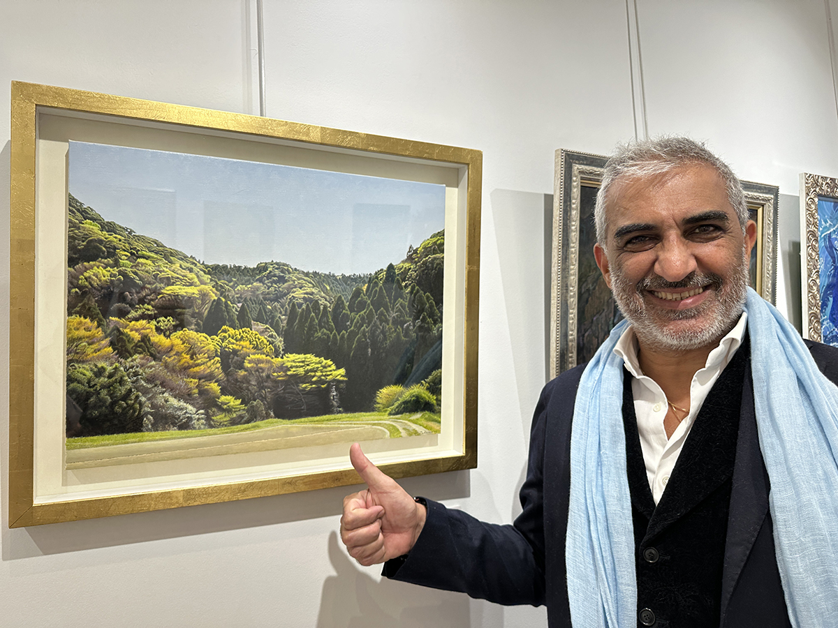 アヌッシュ・マスクの写真