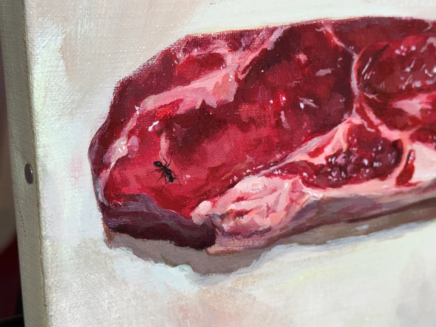 作品の拡大図。春日作品では蟻がモチーフとして度々登場する。